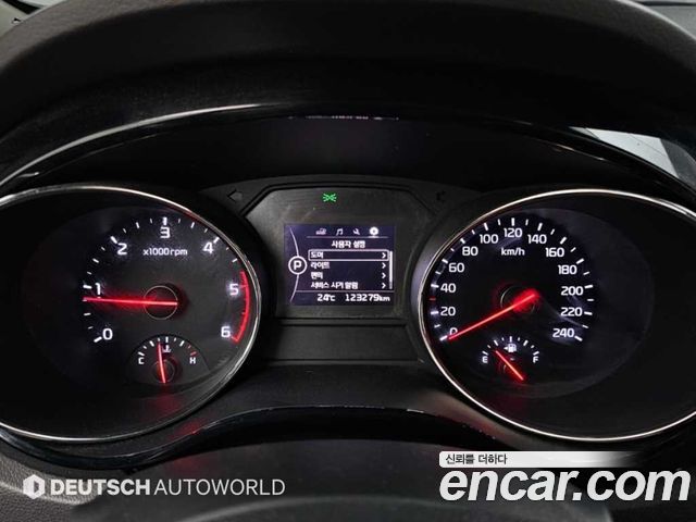 Kia Carnival 9-seater Prestige 2017 — фото 8