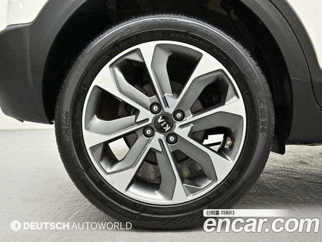 Kia Stonic 1.4 Prestige 2018 — фото 5