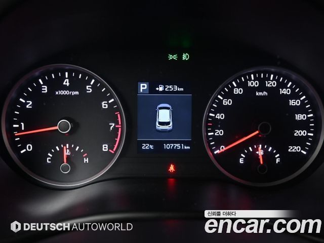 Kia Stonic 1.4 Prestige 2018 — фото 8