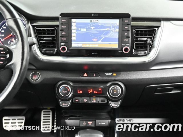 Kia Stonic 1.4 Prestige 2018 — фото 18