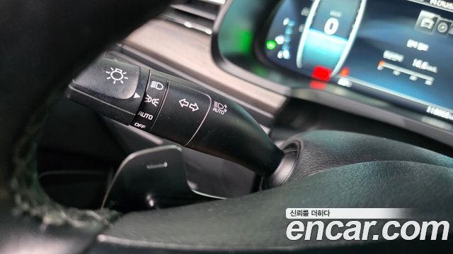 Kia K7 Premier Hybrid Signature 2020 — фото 28