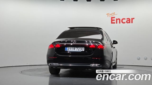 Mercedes-Benz E-Class (W214) E200 Avantgarde 2024 — фото 4