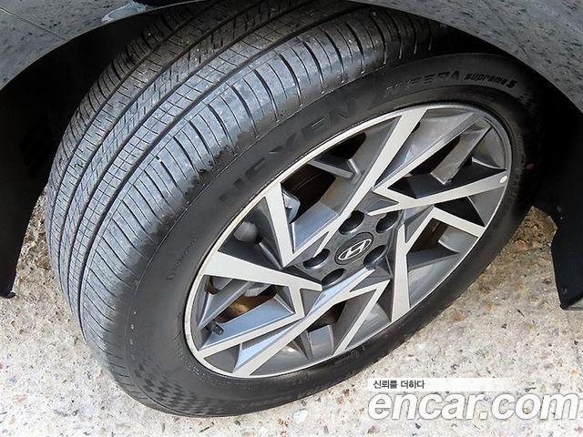Hyundai Grandeur (GN7) 2,5 Gasoline 2WD Premium 2025 — фото 5