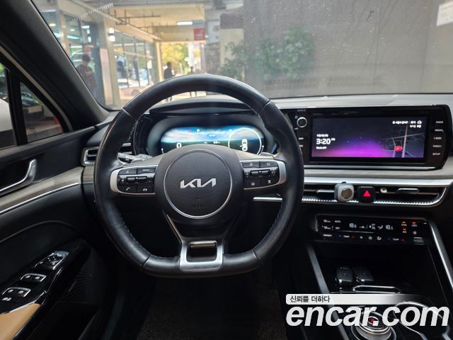 Kia K5 (III) 1.6 Turbo Noblesse 2022 — фото 20