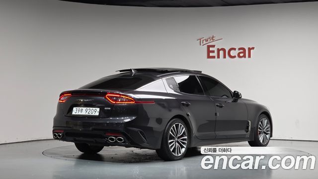 Kia Stinger 2.0 Turbo AWD Dream Edition 2018 — фото 2