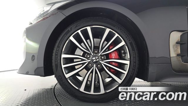 Kia Stinger 2.0 Turbo AWD Dream Edition 2018 — фото 5
