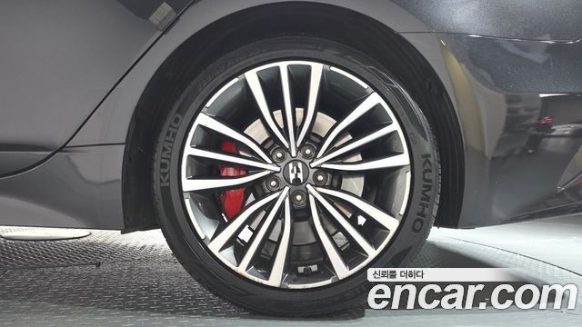 Kia Stinger 2.0 Turbo AWD Dream Edition 2018 — фото 21