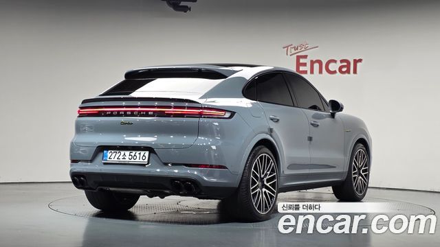 Porsche Cayenne (PO536) 4.0 Turbo E-hybrid Coupe 2025 — фото 2