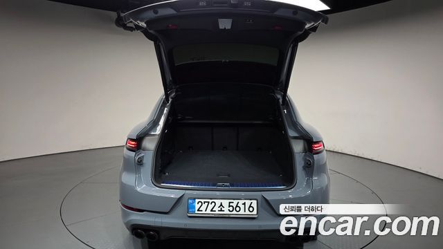 Porsche Cayenne (PO536) 4.0 Turbo E-hybrid Coupe 2025 — фото 20