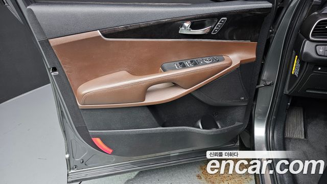 Kia Sorento Diesel 2.2 2WD Noblesse Special 2016 — фото 24