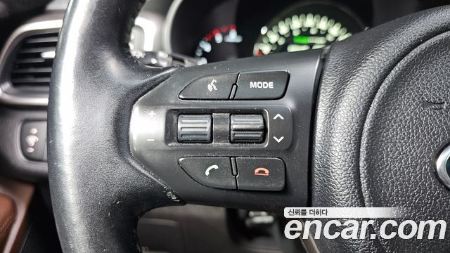 Kia Sorento Diesel 2.2 2WD Noblesse Special 2016 — фото 27