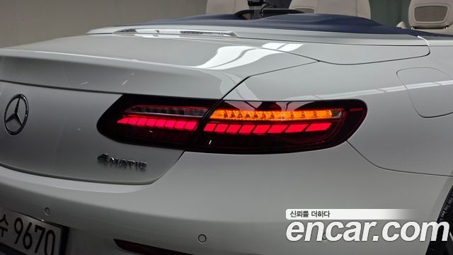 Mercedes-Benz E-Class (W213) E450 4MATIC Cabriolet 2023 — фото 23