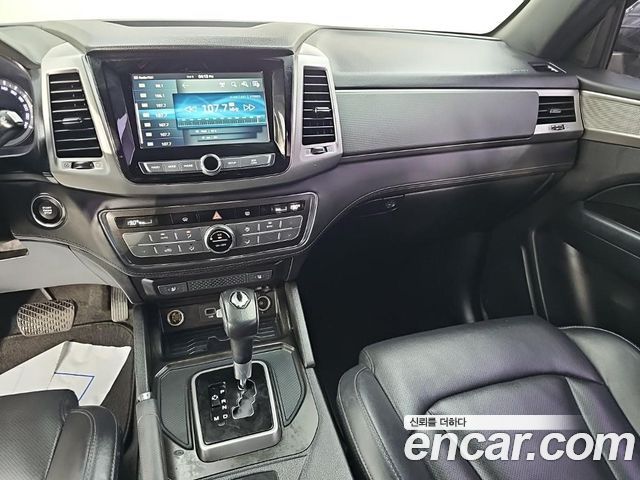 KG Mobility (SsangYong) Rexton Sports Khan Diesel 2.2 2WD Pioneer S (Leaf) 2019 — фото 22