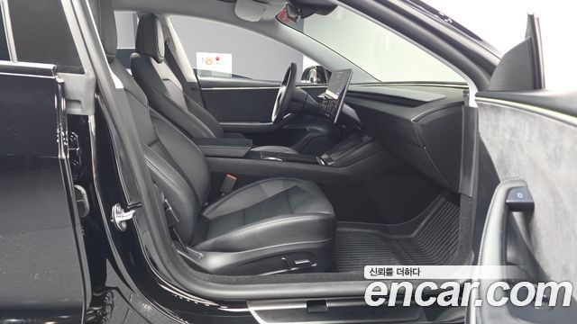 Tesla Model 3 Long Range AWD 2025 — фото 11