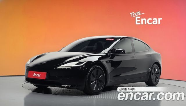 Tesla Model 3 Long Range AWD