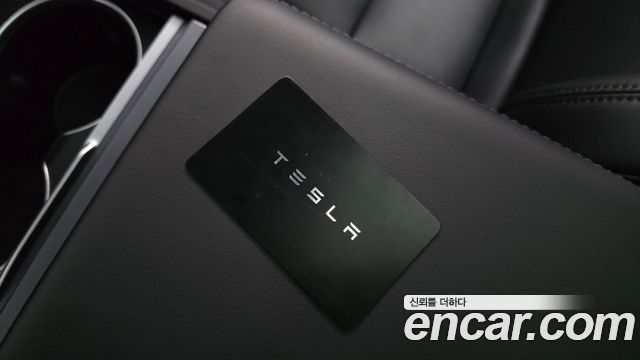 Tesla Model 3 Long Range AWD 2025 — фото 33