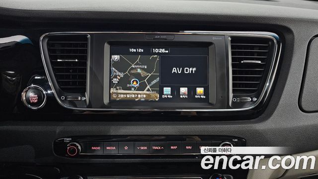 Kia Carnival 9-seater Prestige 2018 — фото 18