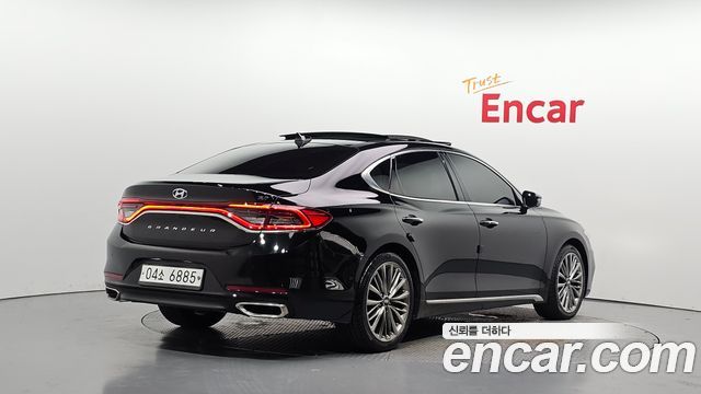 Hyundai Grandeur (IG) 3.0 Exclusive Special 2019 — фото 2