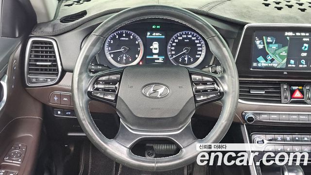 Hyundai Grandeur (IG) 3.0 Exclusive Special 2019 — фото 13