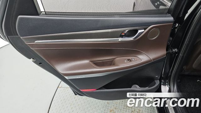 Hyundai Grandeur (IG) 3.0 Exclusive Special 2019 — фото 25