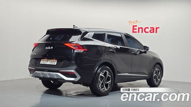 Kia Sportage (V) Diesel 2.0 2WD Trendy 2023 — фото 2