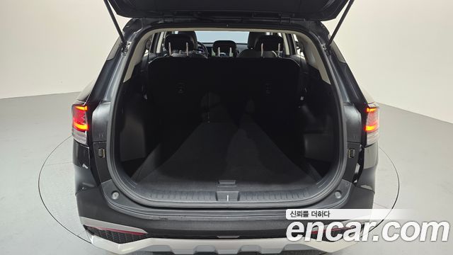 Kia Sportage (V) Diesel 2.0 2WD Trendy 2023 — фото 16