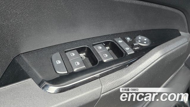 Kia Sportage (V) Diesel 2.0 2WD Trendy 2023 — фото 28