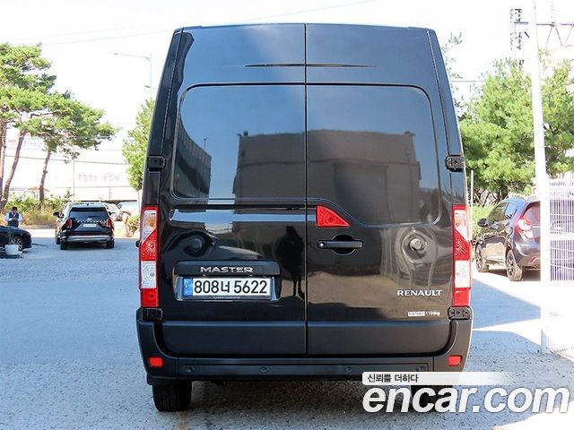 Renault Korea Master 2.3 Van L 2021 — фото 4