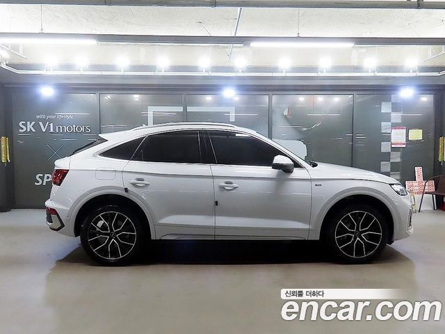 Audi Q5 (FY) 45 TFSI Quattro Sportback Premium 2023 — фото 4