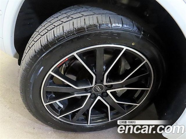 Audi Q5 (FY) 45 TFSI Quattro Sportback Premium 2023 — фото 6