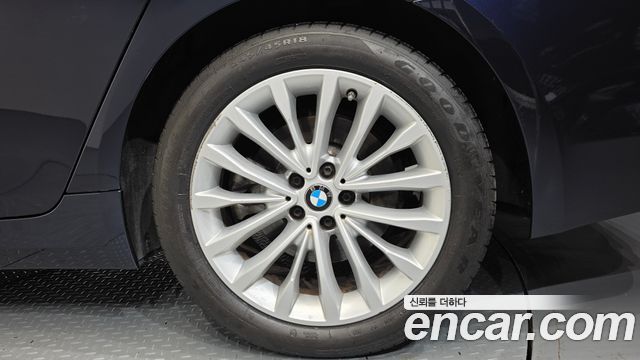 BMW 5 Series (G30) 520d xDrive Luxury Plus 2019 — фото 21