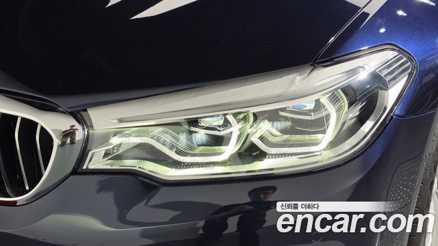 BMW 5 Series (G30) 520d xDrive Luxury Plus 2019 — фото 22