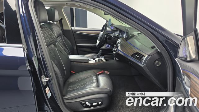 BMW 5 Series (G30) 520d xDrive Luxury Plus 2019 — фото 26