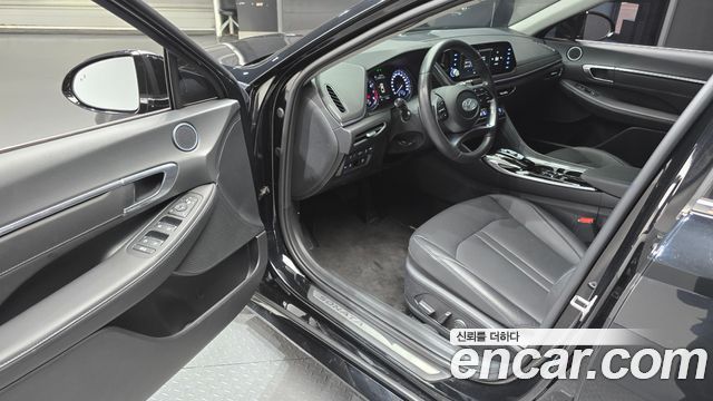 Hyundai Sonata (DN8) 2.0 Premium Plus 2022 — фото 10