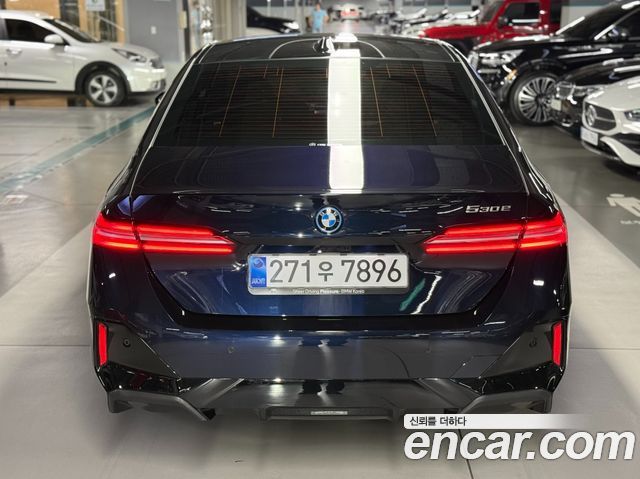 BMW 5 Series (G60) 530e M Sport 2026 — фото 3