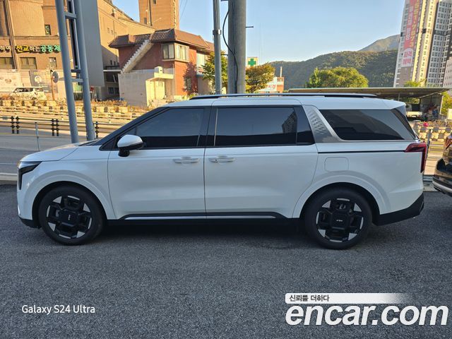 Kia Carnival (IV) HEV 7seater Signature