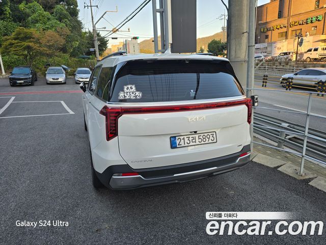 Kia Carnival (IV) HEV 7seater Signature 2025 — фото 4