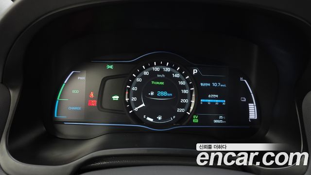 Hyundai Ioniq Hybrid N 2018 — фото 8