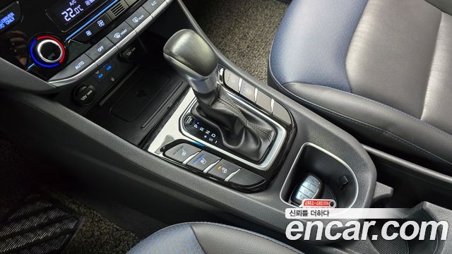 Hyundai Ioniq Hybrid N 2018 — фото 9