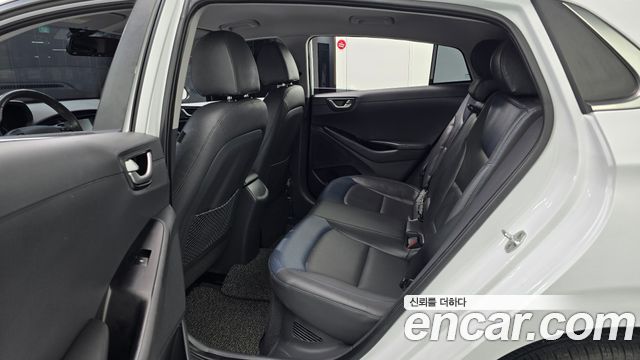 Hyundai Ioniq Hybrid N 2018 — фото 12