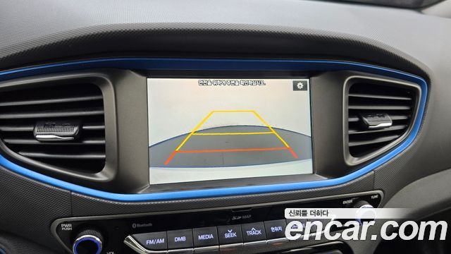 Hyundai Ioniq Hybrid N 2018 — фото 15