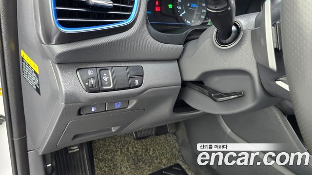 Hyundai Ioniq Hybrid N 2018 — фото 18
