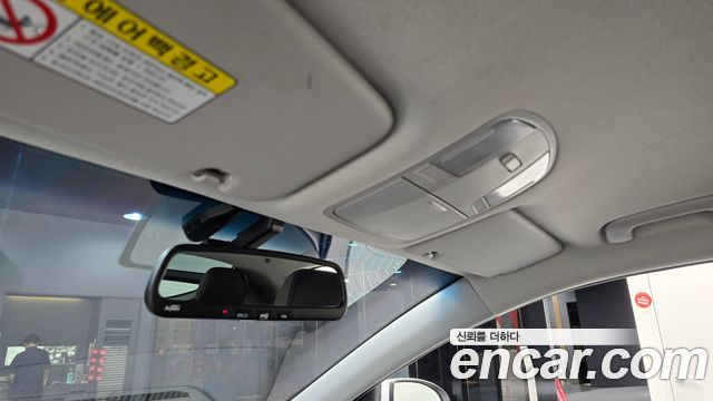 Hyundai Ioniq Hybrid N 2018 — фото 20