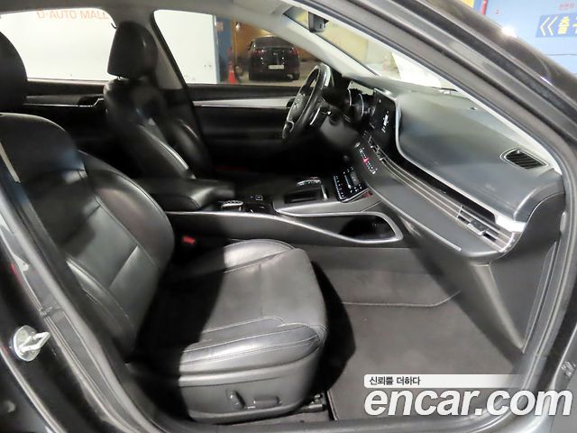 Hyundai Grandeur (IG) 2.5 Premium Choice 2021 — фото 8