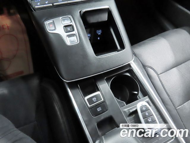 Hyundai Grandeur (IG) 2.5 Premium Choice 2021 — фото 18