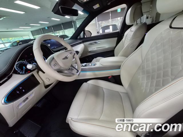 Genesis Electrified (GV70) e-AWD 2024 — фото 15