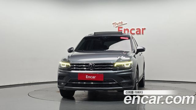 Volkswagen Tiguan Allspace 2.0 TDI Prestige 2020 — фото 3