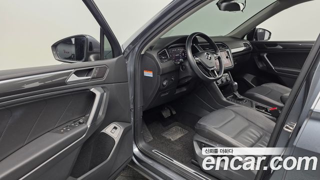 Volkswagen Tiguan Allspace 2.0 TDI Prestige 2020 — фото 10