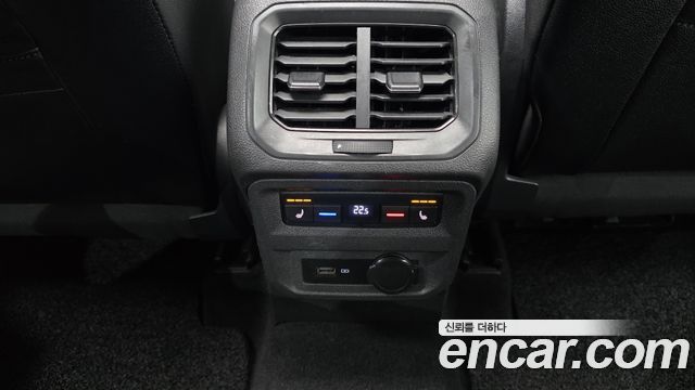 Volkswagen Tiguan Allspace 2.0 TDI Prestige 2020 — фото 18