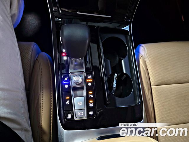 Kia K7 Premier 3.0 GDI Signature 2020 — фото 23